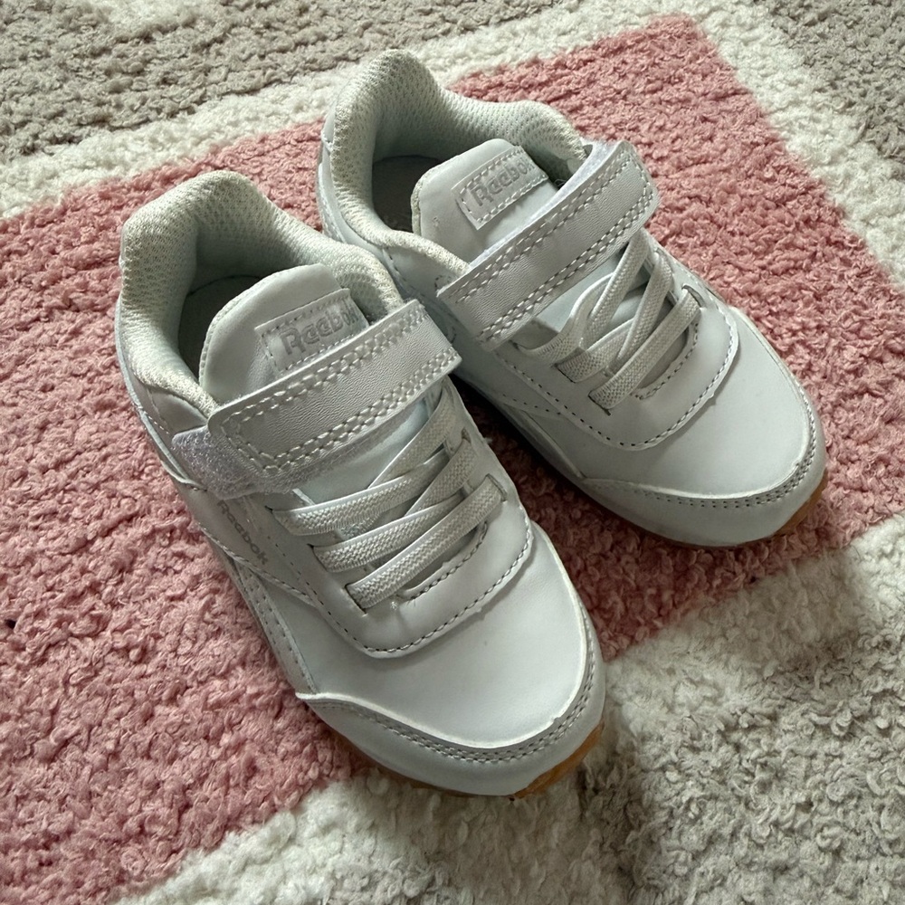 Toddler size 7 Reebok White Sneakers